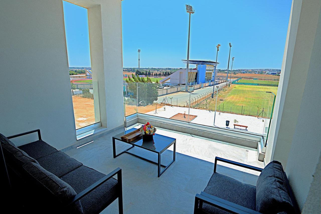 פאראלימני Golden Tree Apartment מראה חיצוני תמונה
