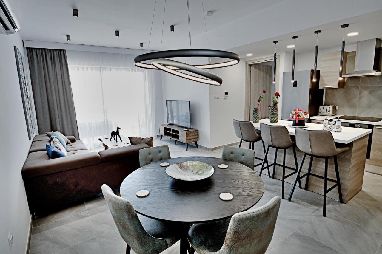 פאראלימני Golden Tree Apartment מראה חיצוני תמונה