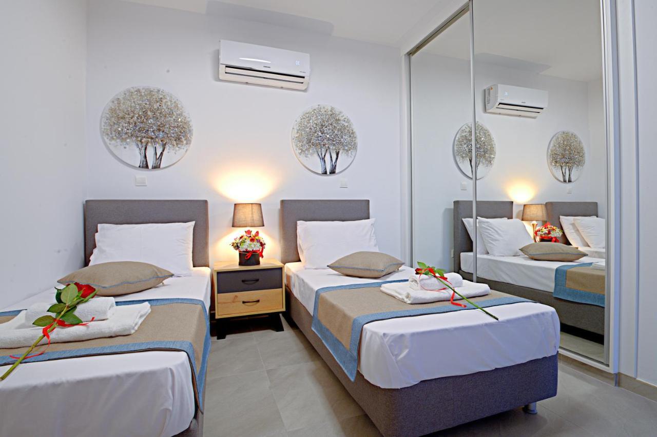 פאראלימני Golden Tree Apartment מראה חיצוני תמונה