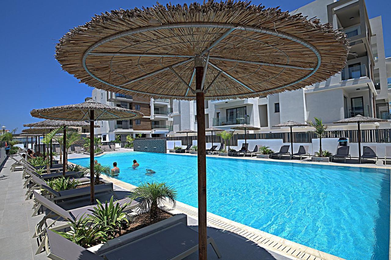 פאראלימני Golden Tree Apartment מראה חיצוני תמונה