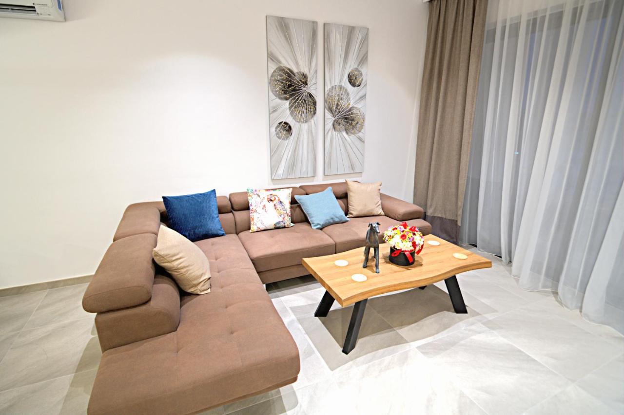פאראלימני Golden Tree Apartment מראה חיצוני תמונה