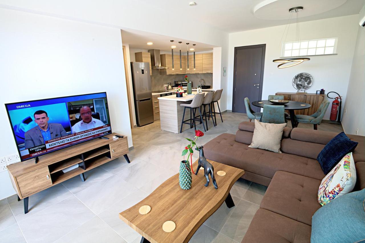 פאראלימני Golden Tree Apartment מראה חיצוני תמונה